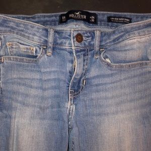 hollister light wash jeans